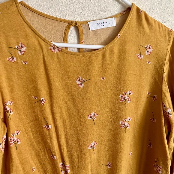 Floral tie front top - Picture 5 of 7